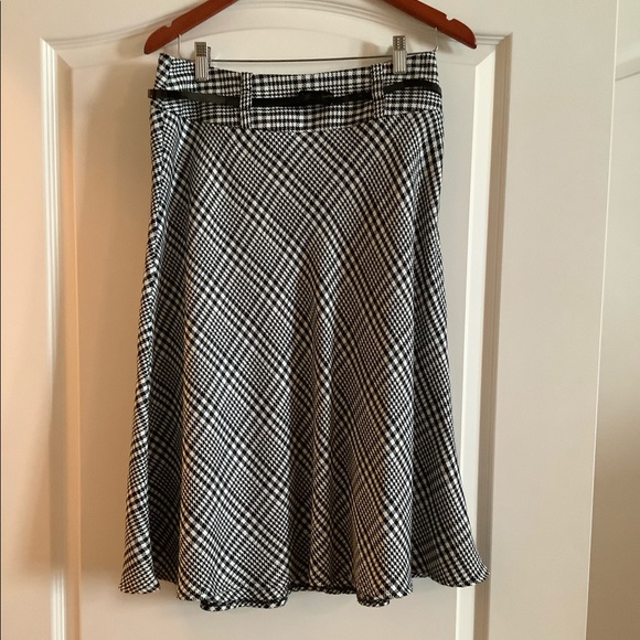 Dress barn twill pattern plaid skirt - Picture 1 of 1